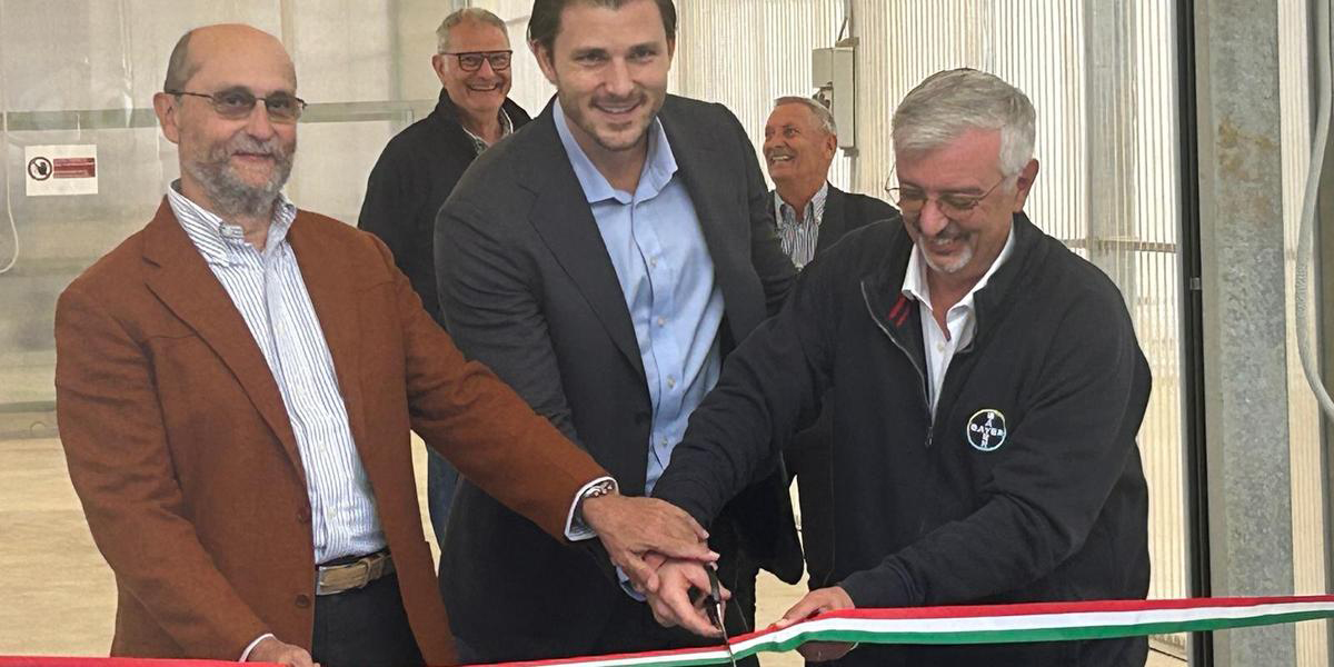 Bayer apre le porte del futuro a Latina: inaugurate le nuove serre hi-tech